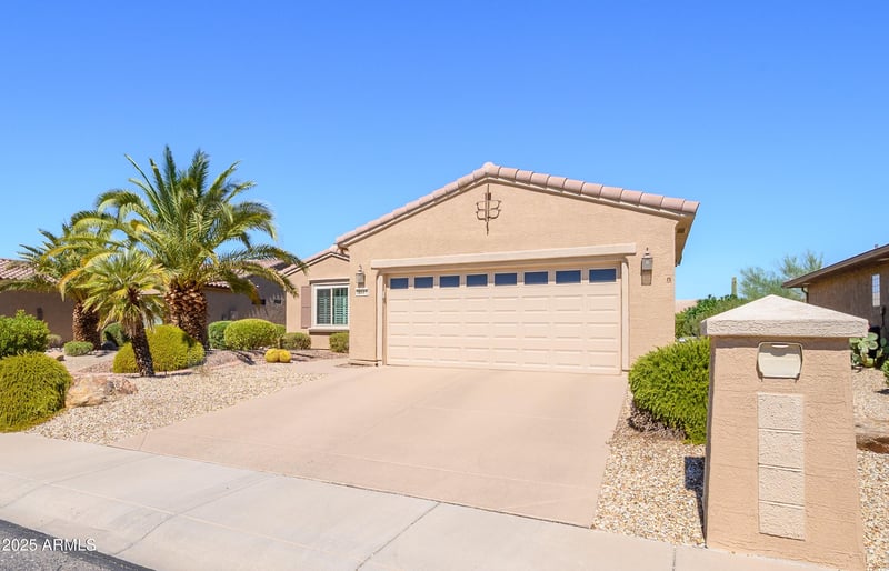 20110 London Bridge Dr, Surprise, AZ 85387