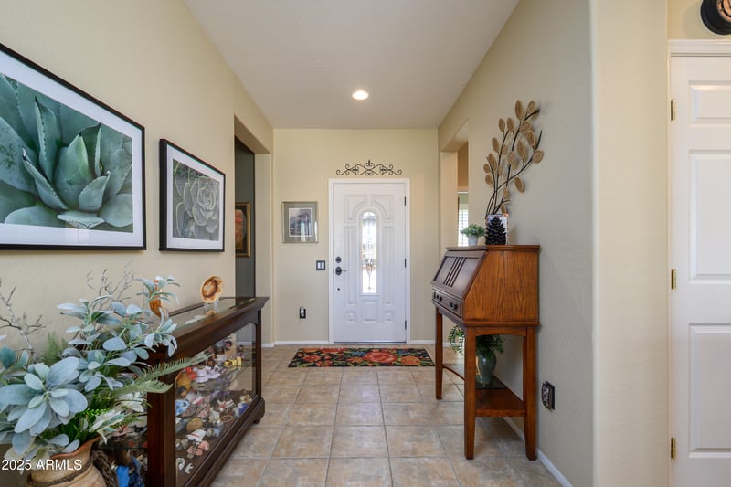 20110 London Bridge Dr, Surprise, AZ 85387