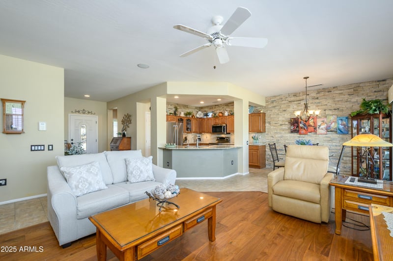 20110 London Bridge Dr, Surprise, AZ 85387