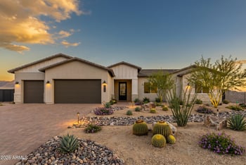 20110 Minnezona Ave, Litchfield Park, AZ 85340