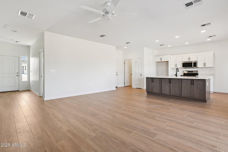 20119 Hazelwood St, Litchfield Park, AZ 85340