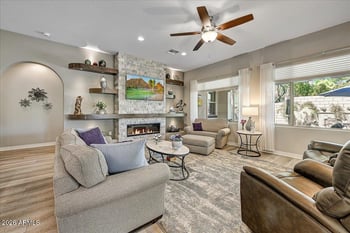 2012 Andalusian Trl, Phoenix, AZ 85085