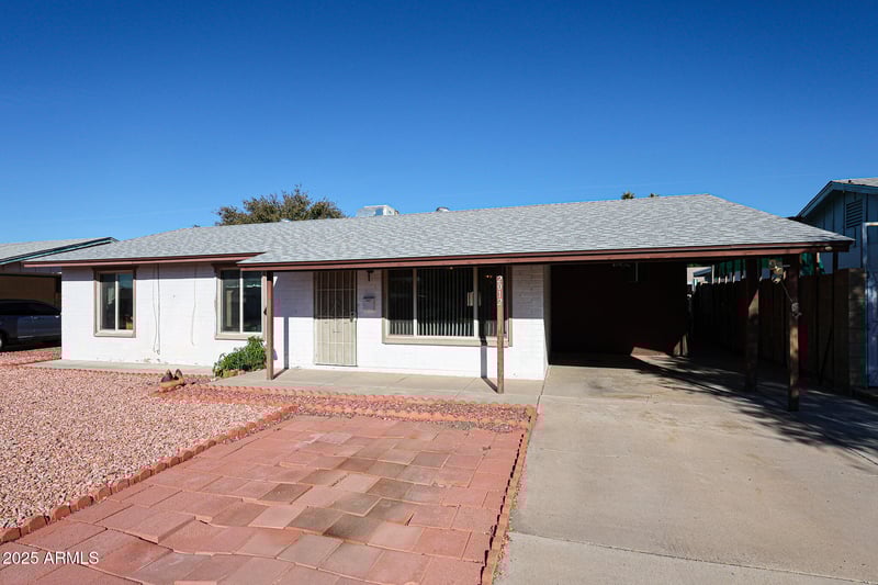 2012 Aster Dr, Phoenix, AZ 85029