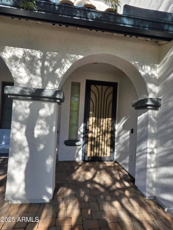 2012 Chimney Rock Rd, Phoenix, AZ 85085