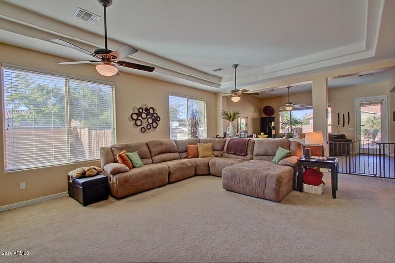 2012 E Gwen St, Phoenix, AZ 85042
