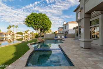 2012 Freeport Ln, Gilbert, AZ 85234