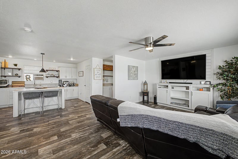 2012 S 380th Dr, Tonopah, AZ 85354