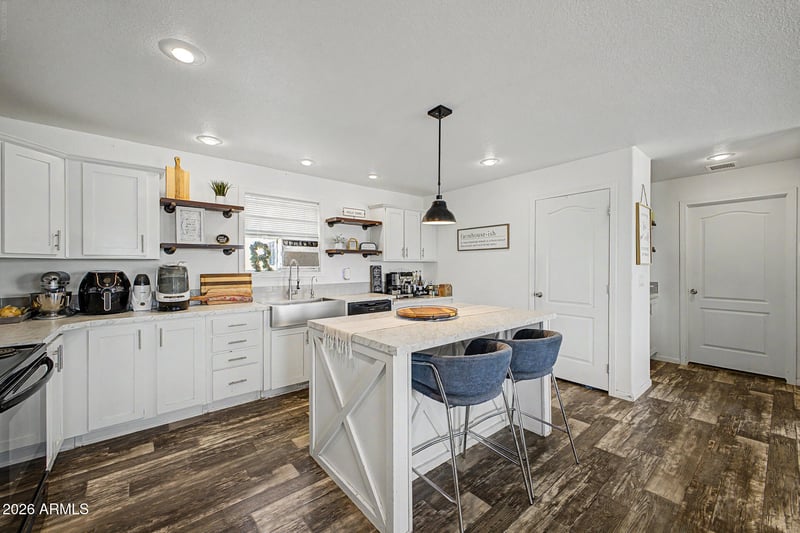 2012 S 380th Dr, Tonopah, AZ 85354