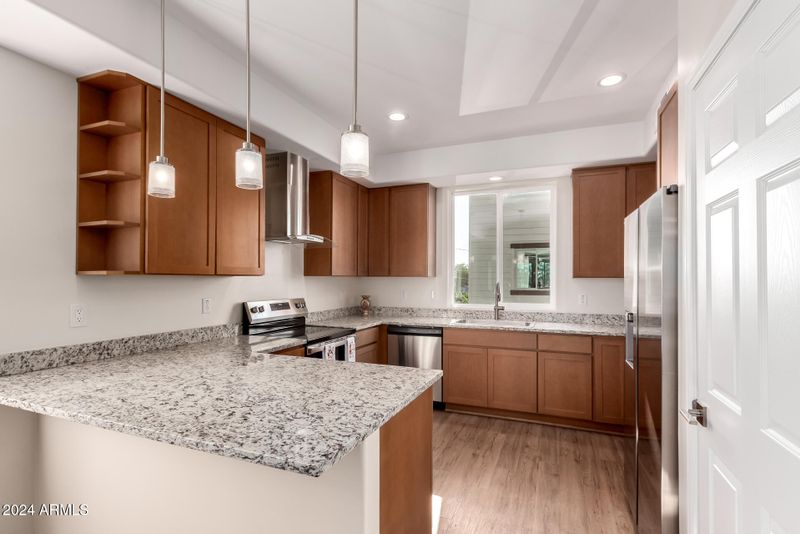2012 W Lawrence Rd, Phoenix, AZ 85015