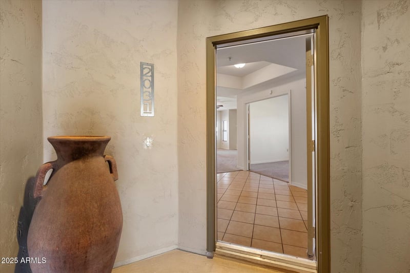 20121 76th St #2031, Scottsdale, AZ 85255