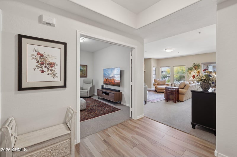 20121 76th St #2061, Scottsdale, AZ 85255