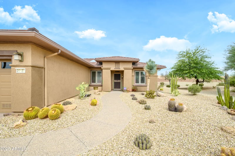 20122 London Bridge Dr, Surprise, AZ 85387
