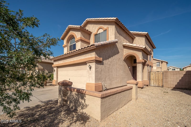 2013 106th Dr, Avondale, AZ 85392