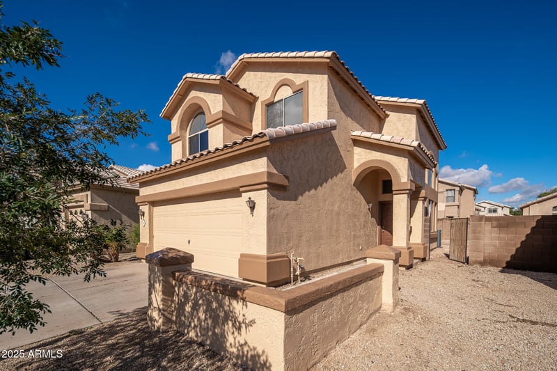 2013 106th Dr, Avondale, AZ 85392