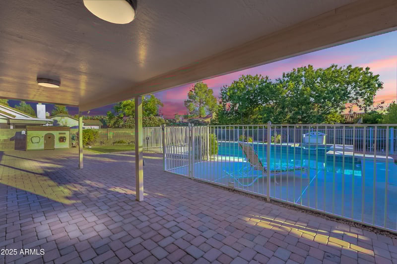 2013 Lockwood St, Mesa, AZ 85213