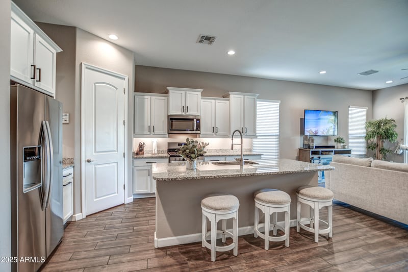 2013 Plum Rd, Phoenix, AZ 85085