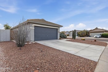2013 Prospector Way, San Tan Valley, AZ 85144