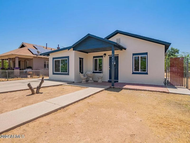 2013 W Monroe St, Phoenix, AZ 85009