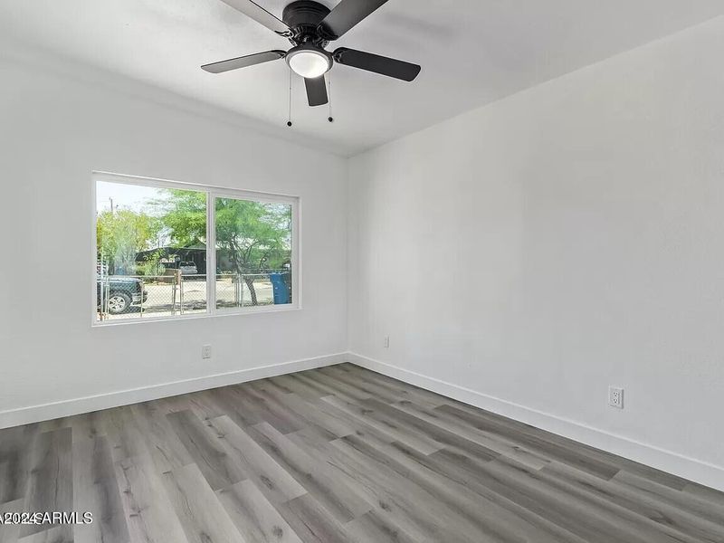 2013 W Monroe St, Phoenix, AZ 85009