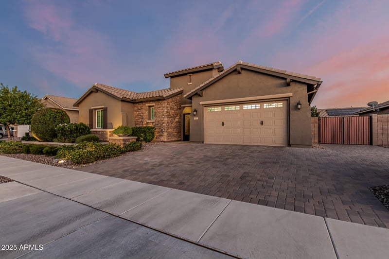 20131 Robin Rd, Queen Creek, AZ 85142