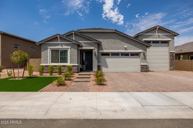 20136 Pinchot Dr, Buckeye, AZ 85396