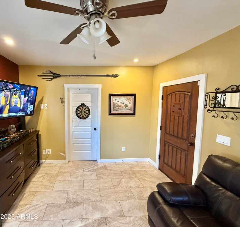 2014 17th Pl, Phoenix, AZ 85006