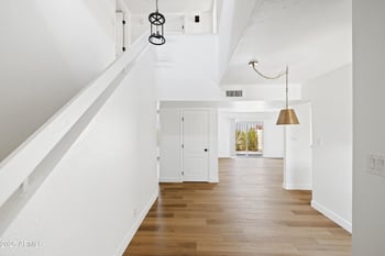 2014 51st Way, Phoenix, AZ 85008