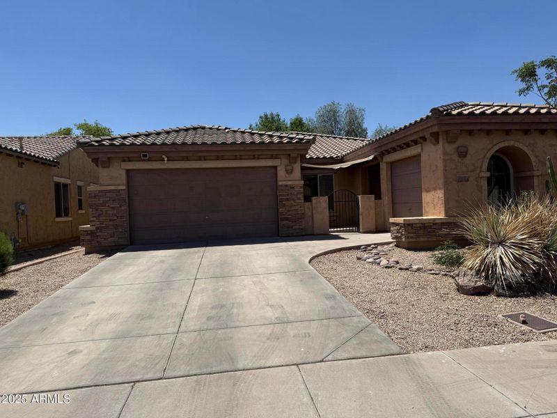 2014 N 93rd Dr, Phoenix, AZ 85037
