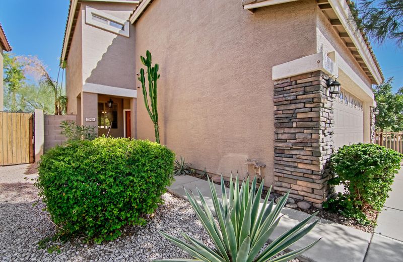 2015 N 30th St, Mesa, AZ 85213