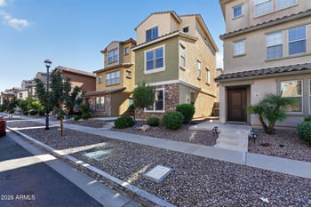 2015 N 77th Ln, Phoenix, AZ 85035