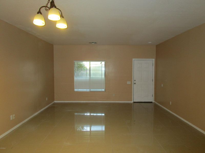 2015 N 94th Ln, Phoenix, AZ 85037