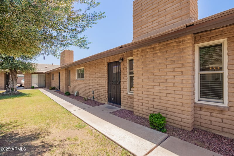 2015 Southern Ave #16, Tempe, AZ 85282
