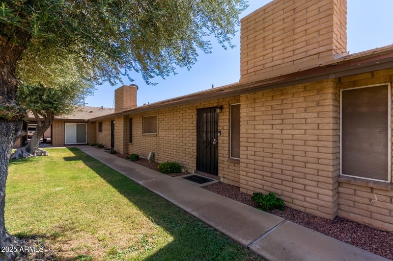 2015 Southern Ave #2, Tempe, AZ 85282