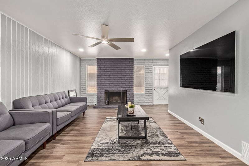 2015 Southern Ave #2, Tempe, AZ 85282