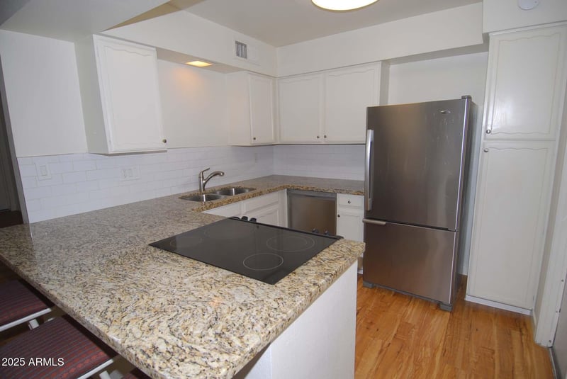 2015 Southern Ave #23, Tempe, AZ 85282