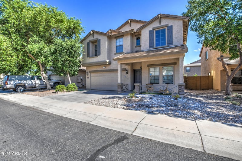 2015 Davis Rd, Phoenix, AZ 85023