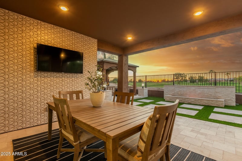 2016 141st Ave, Goodyear, AZ 85395