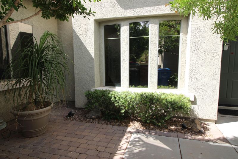 2016 E Gwen St, Phoenix, AZ 85042