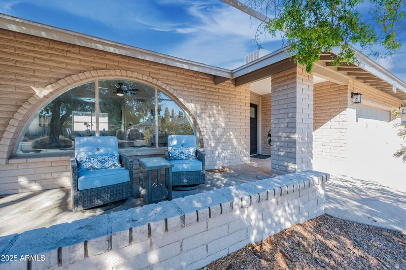 2016 E Pegasus Dr, Tempe, AZ 85283