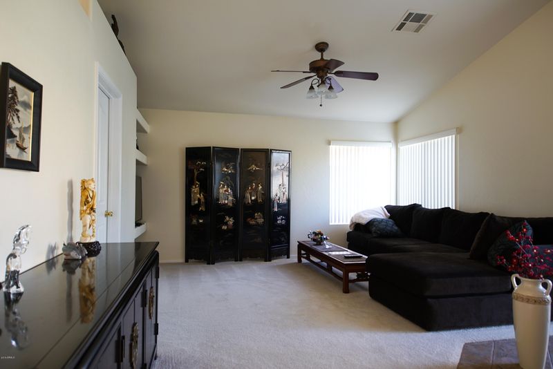 2016 E Pinto Dr, Gilbert, AZ 85296