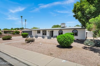2016 Elmwood St, Mesa, AZ 85213