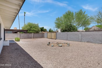 2016 Elmwood St, Mesa, AZ 85213