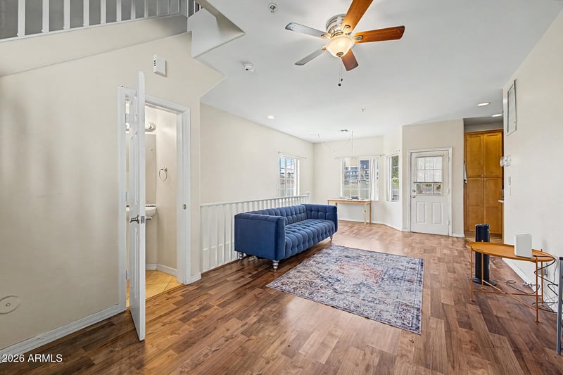 2016 Hammond Dr #104, Tempe, AZ 85282
