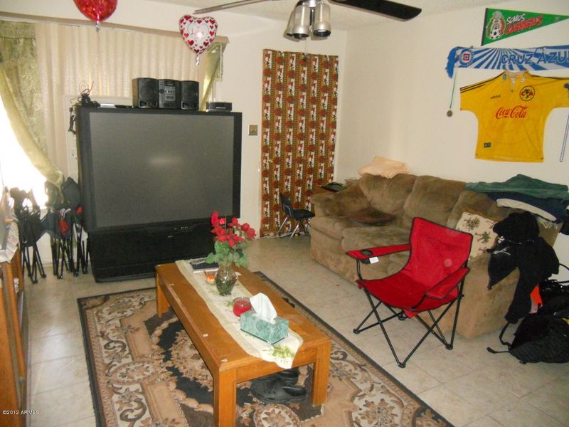 2016 W Chipman Rd, Phoenix, AZ 85041