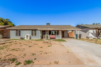 2016 Windrose Dr, Phoenix, AZ 85029