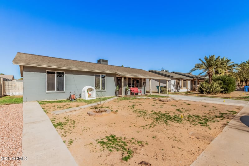 2016 Windrose Dr, Phoenix, AZ 85029