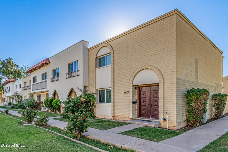 2017 Hazelwood Pw, Phoenix, AZ 85015