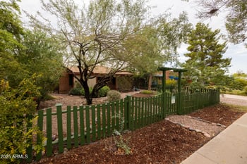 2017 Laurel Ave, Phoenix, AZ 85007