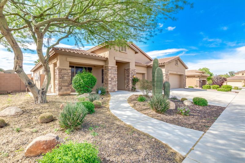 2017 W Maya Way, Phoenix, AZ 85085