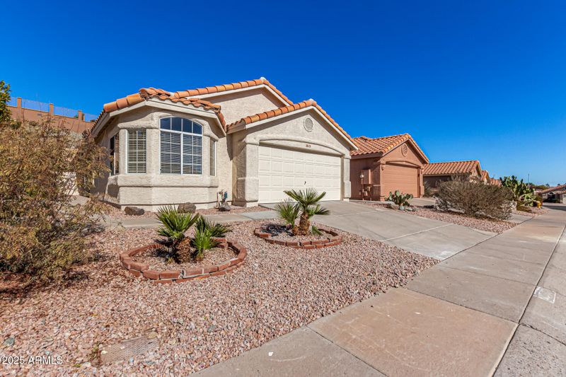 2018 E Glenhaven Dr, Phoenix, AZ 85048
